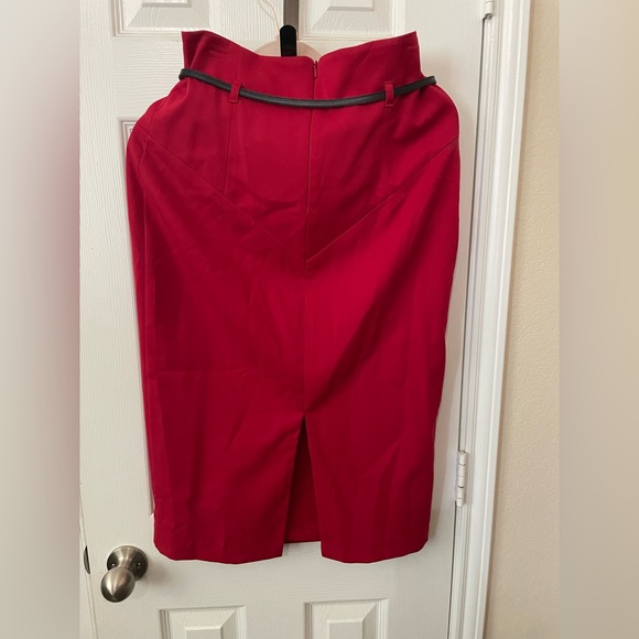 NWT Black Halo Red High Waist Pencil Skirt Size 10 - Picture 3 of 6